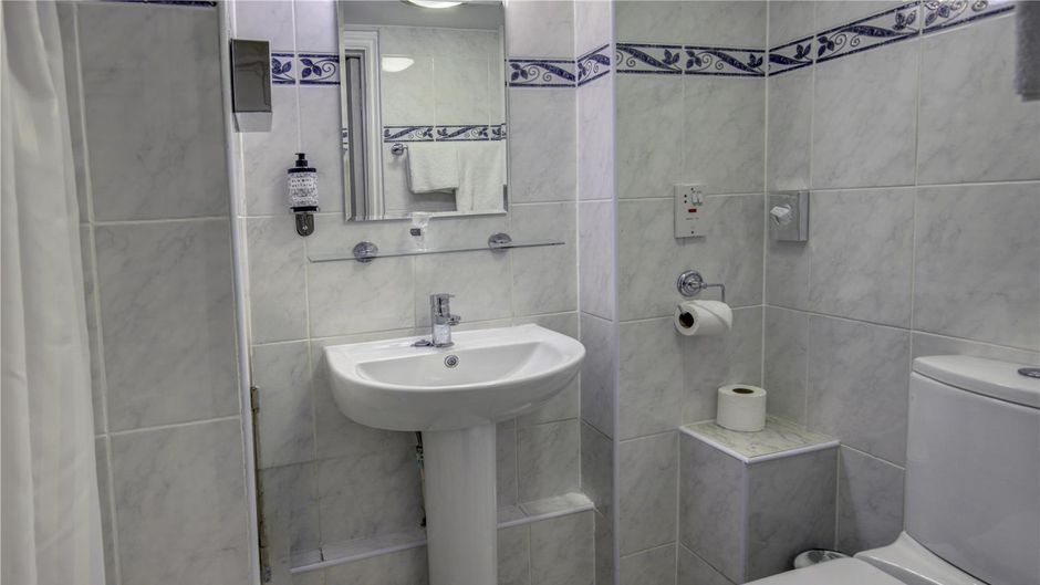 Best Western Swiss Cottage Hotel Room
