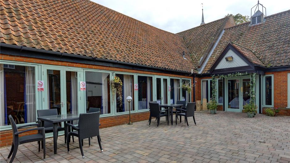 Best Western George Hotel, Swaffham Exterior