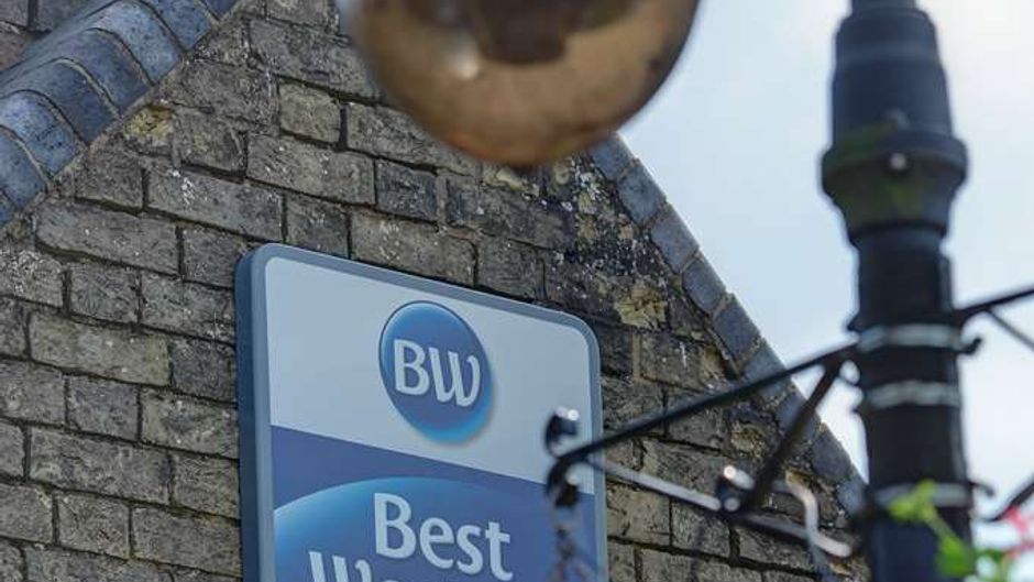 Best Western Heath Court Hotel Exterior