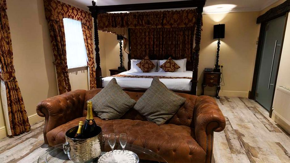 Best Western Premier Mount Pleasant Htl Suite