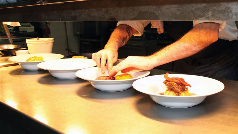 Weston Hall Hotel, Sure Hotel Coll Restaurant