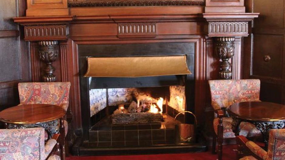 Weston Hall Hotel, Sure Hotel Coll Lobby