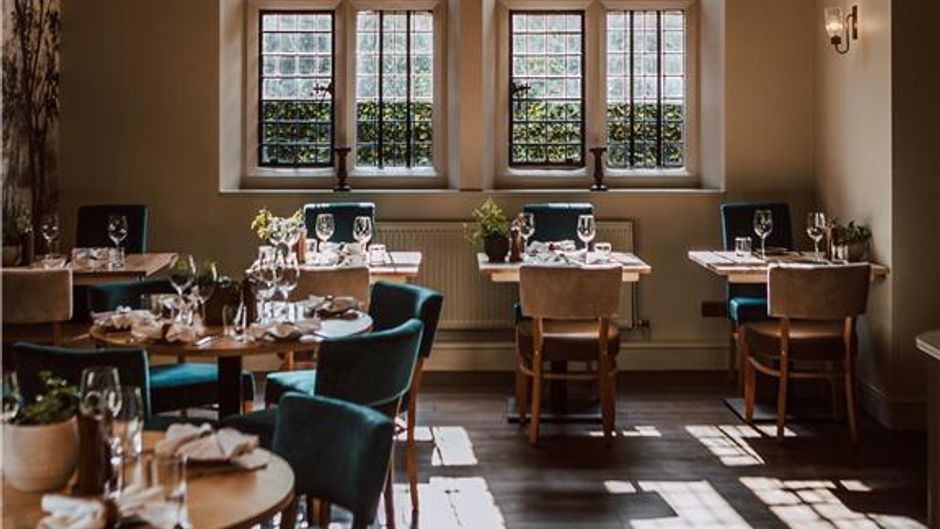 Weston Hall Hotel, Sure Hotel Coll Restaurant
