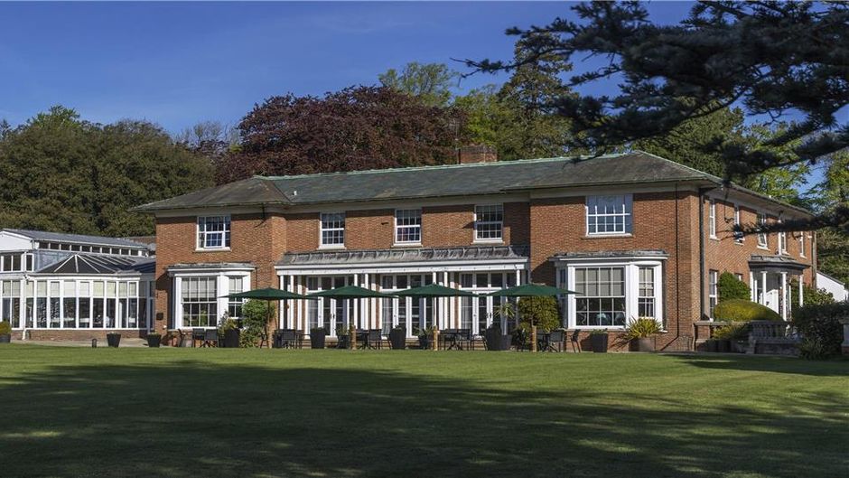Best Western Plus Kenwick Park Hotel Exterior