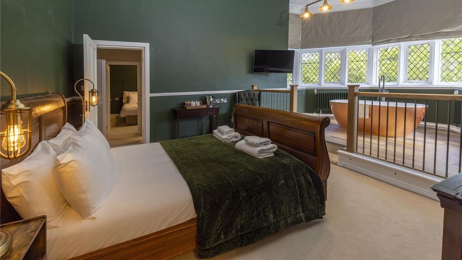 Best Western Walworth Castle Hotel Room
