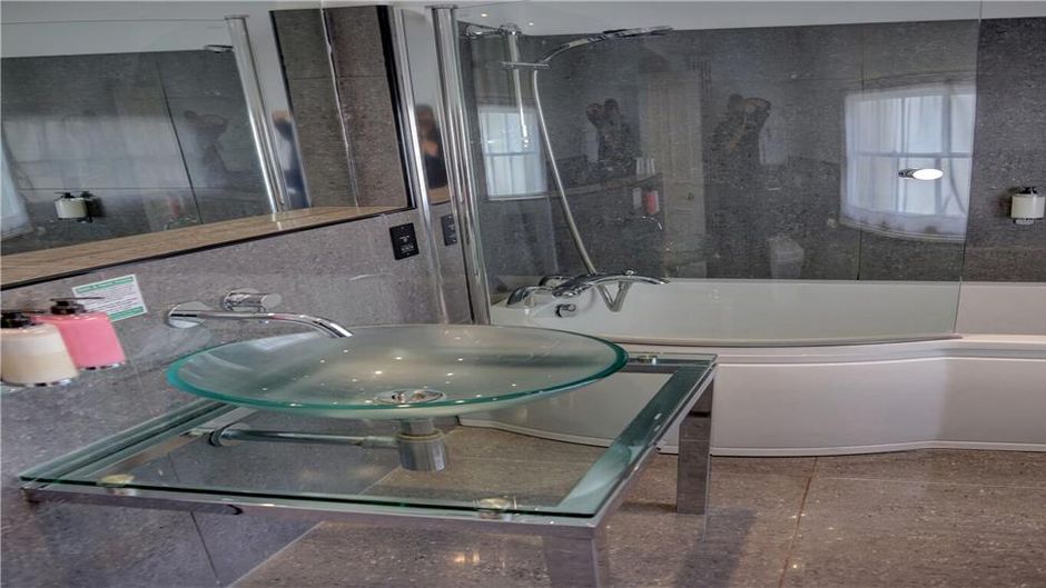 Best Western Henbury Lodge Hotel Suite
