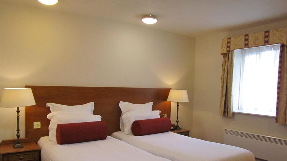 Best Western Windmill Village Hotel Room