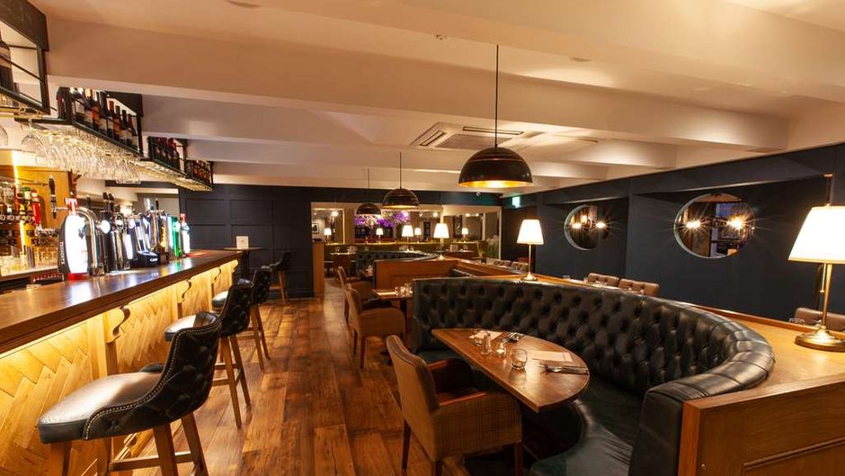 Best Western Plus White Horse Hotel Restaurant