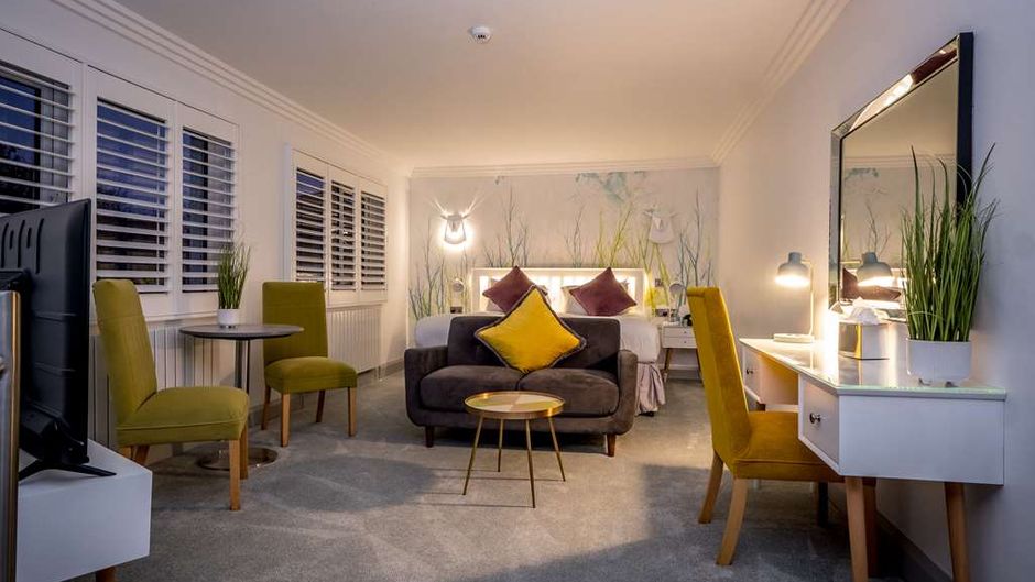 Best Western Plus White Horse Hotel Suite
