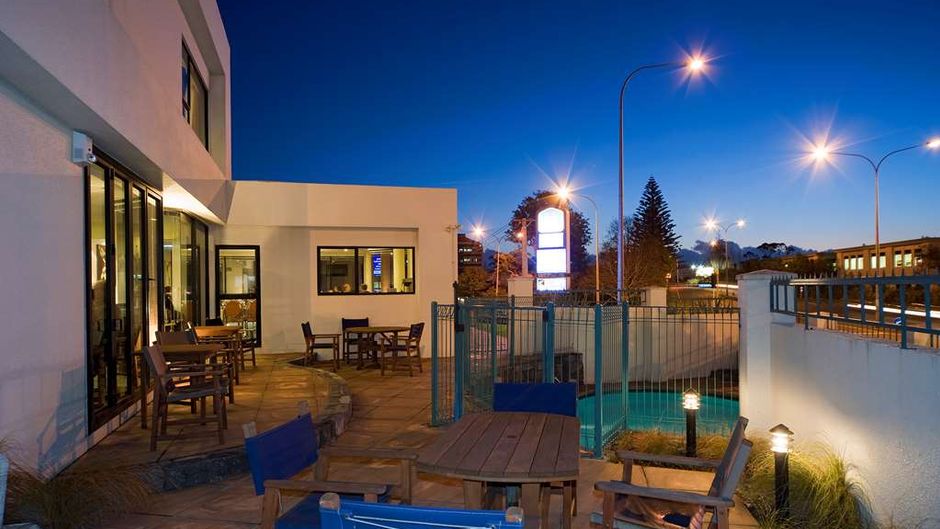 Best Western Ellerslie International Pool
