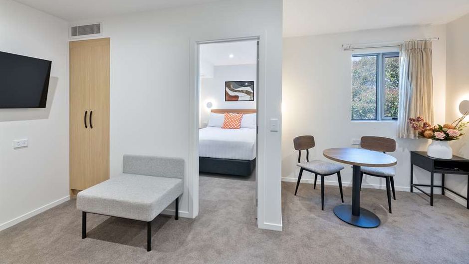 Best Western Newmarket Inn & Suites Room