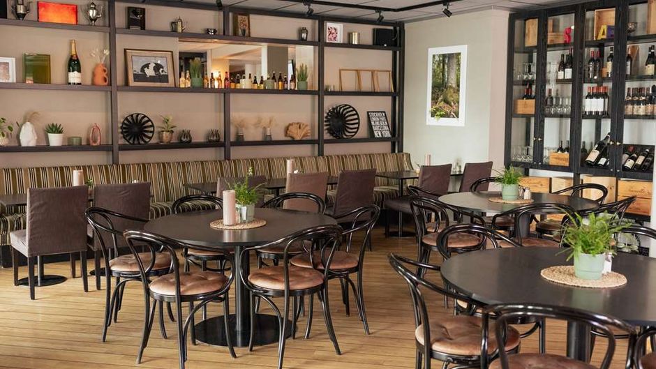 Best Western Plus John Bauer Hotel Restaurant