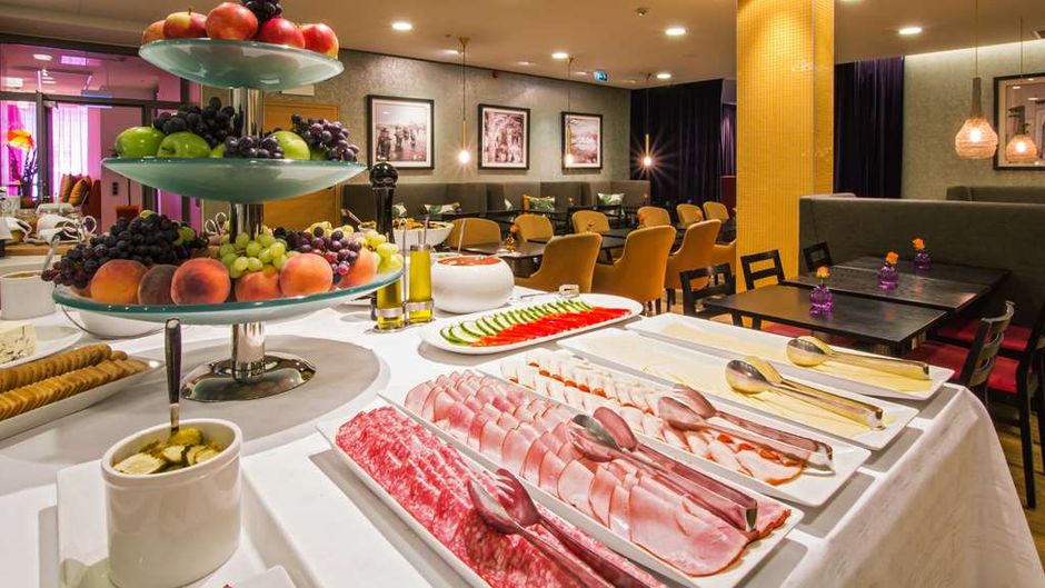 Best Western Plus Time Hotel Restaurant