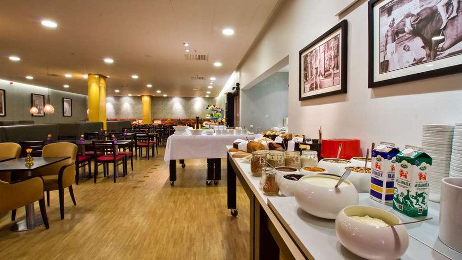 Best Western Plus Time Hotel Restaurant