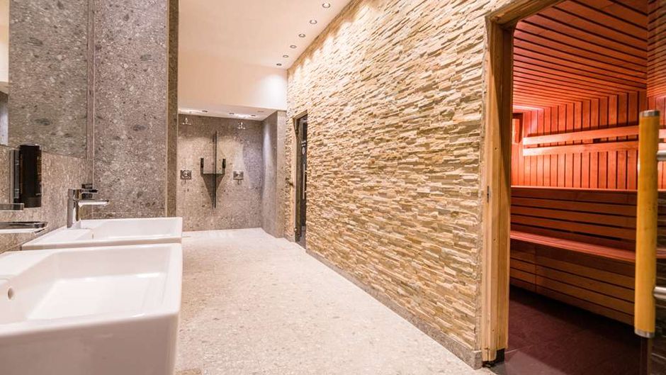Best Western Premier Central Hotel Leonhard Spa