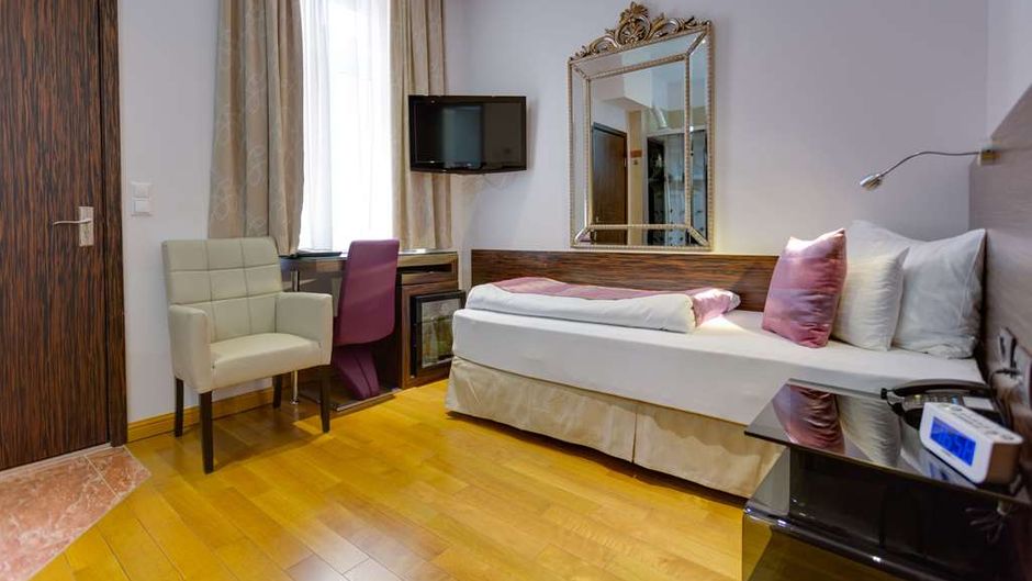 Best Western Plus Hotel Arcadia Room