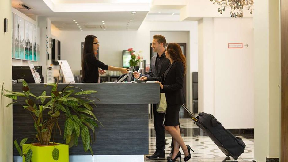 Best Western Plus Hotel Arcadia Lobby