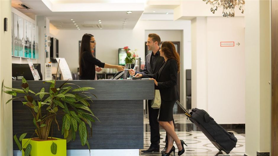 Best Western Plus Hotel Arcadia Lobby