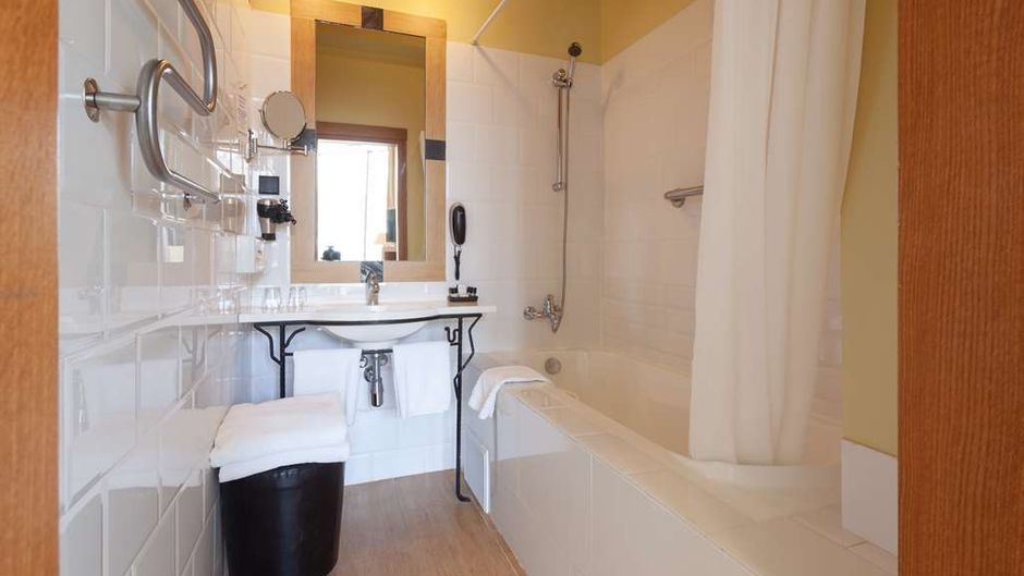 Best Western Santakos Hotel Room