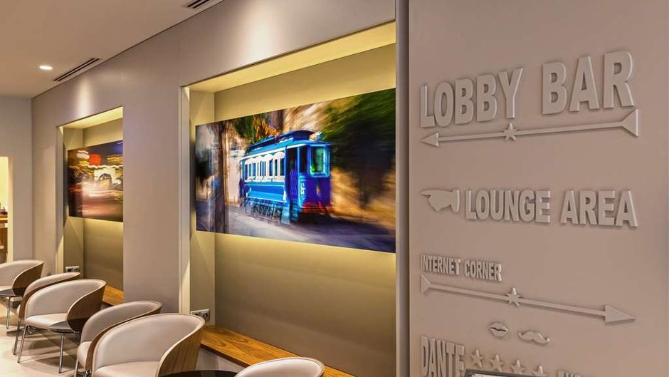 Best Western Premier Hotel Dante Lobby