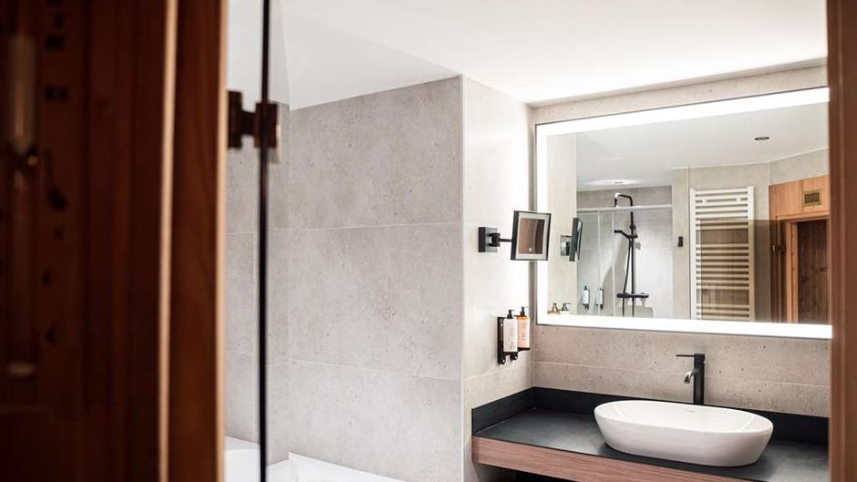 Best Western Lafayette Hotel & Spa Suite