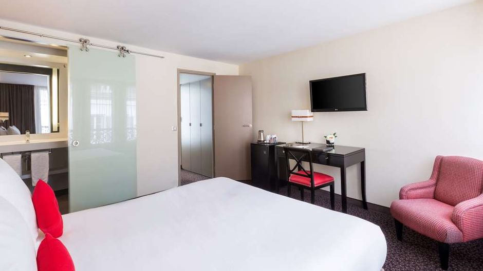 Best Western De La Poste Room