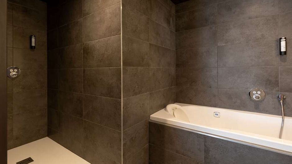 Best Western Plus Monopole Metropole Suite