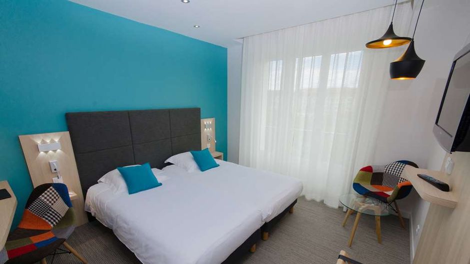Best Western Pus Hotel Plaisance Room