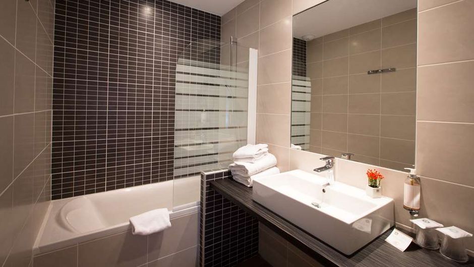 Best Western Pus Hotel Plaisance Room