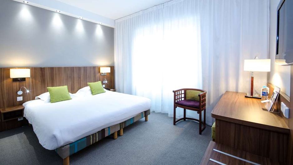 Best Western Pus Hotel Plaisance Room