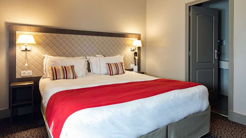 Best Western Central Hotel Room