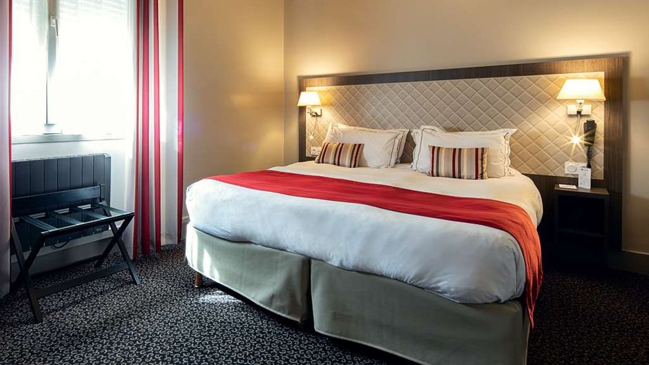 Best Western Central Hotel Room