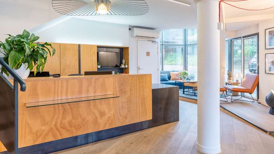 Best Western Bridge Hotel Lyon East Lobby