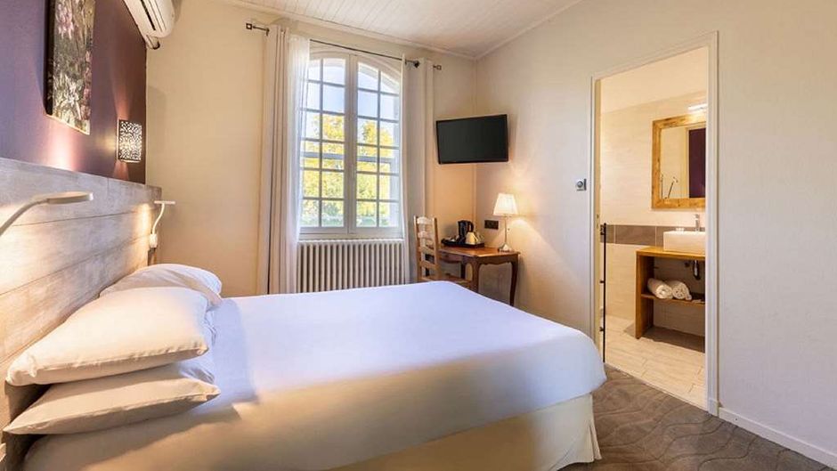 Best Western Le Val Majour Room