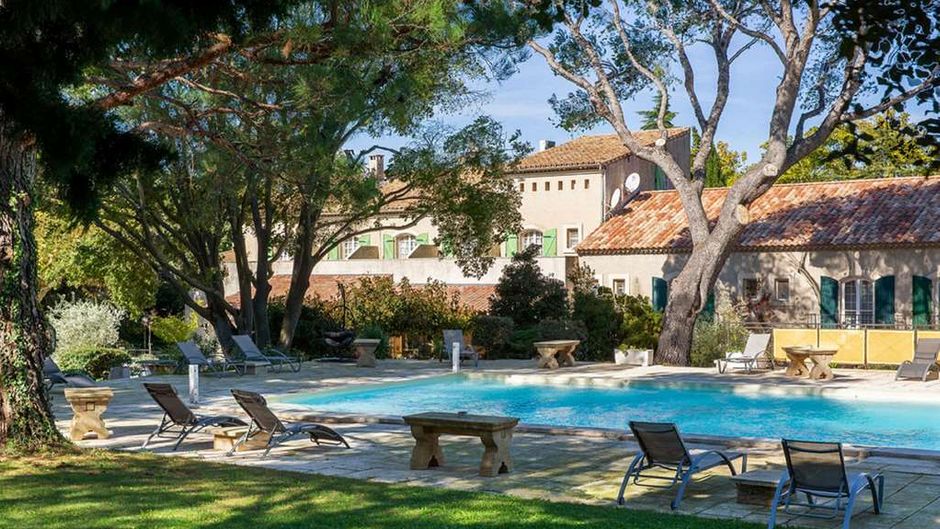 Best Western Le Val Majour Pool
