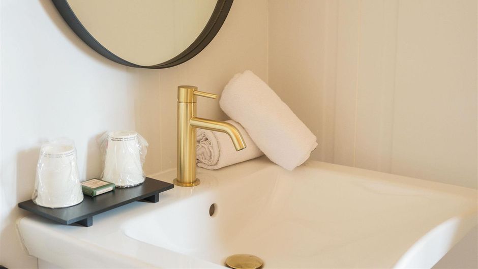 Best Western Le Cheval Blanc Room