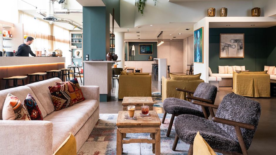 Best Western Premier Le Masq Hotel Lobby