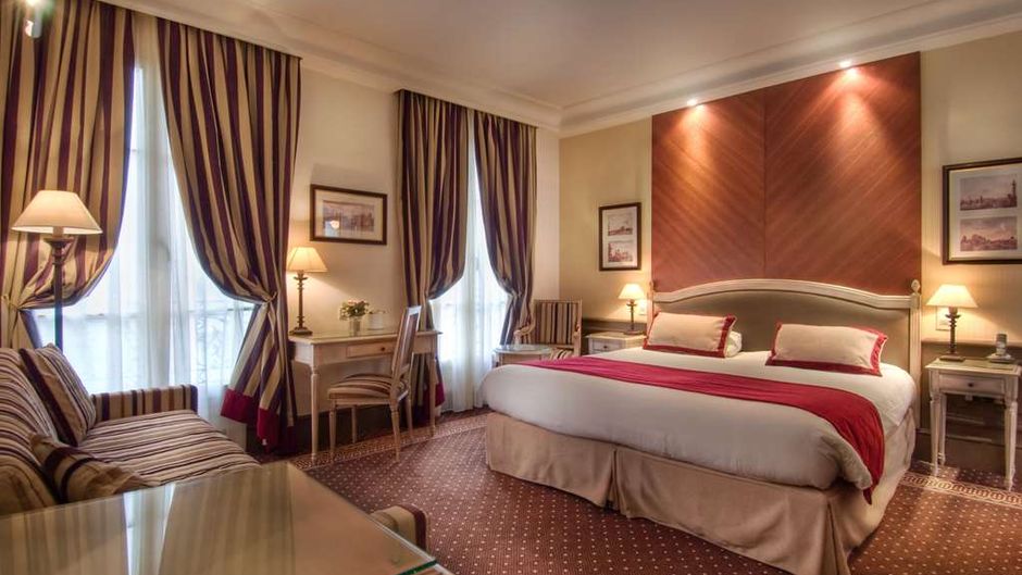 Best Western Premier Trocadero La Tour Room