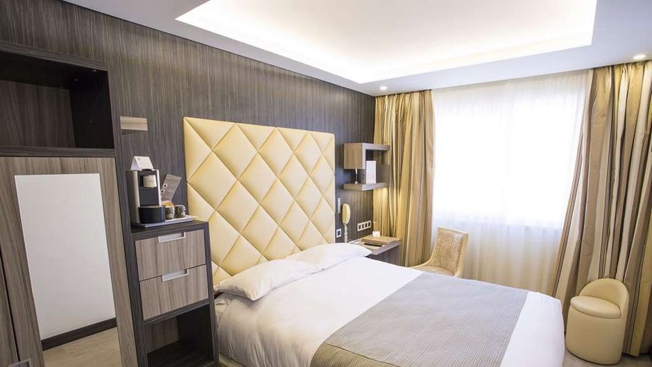 Best Western Plus Cannes Riviera & Spa Room