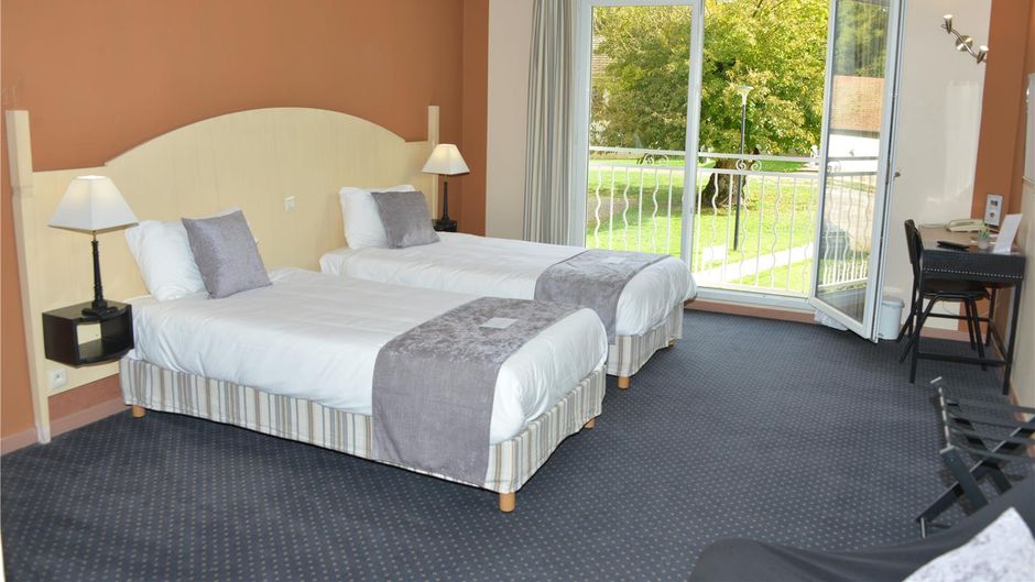 Best Western Golf d'Albon Room