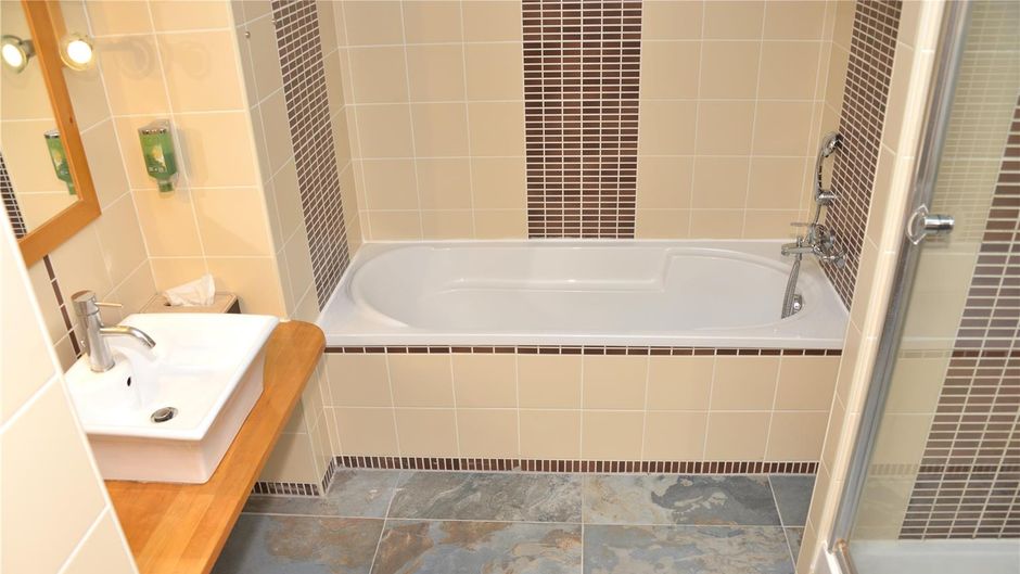 Best Western Golf d'Albon Room