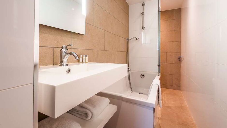 Best Western Saint Louis Room