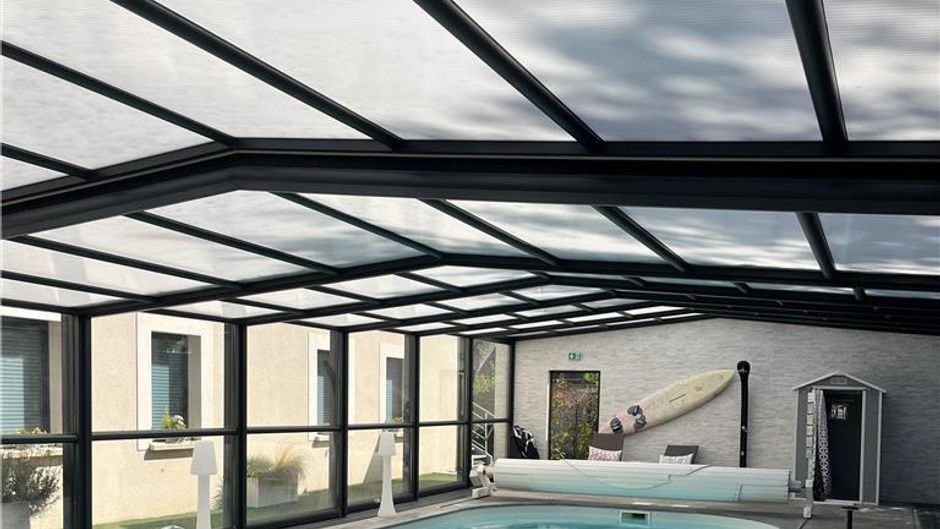 Best Western La Mare O Poissons Pool