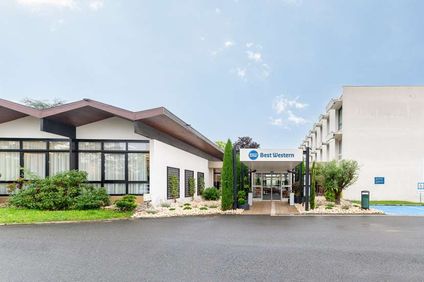 Best Western Saint Etienne Aeroport
