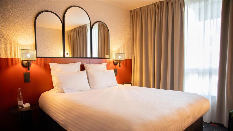 Best Western Saint Etienne Aeroport Room