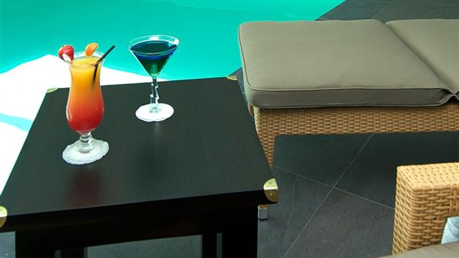 Best Western Plus Les Terrasses de Breha Pool