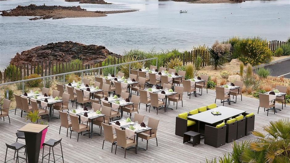 Best Western Plus Les Terrasses de Breha Restaurant