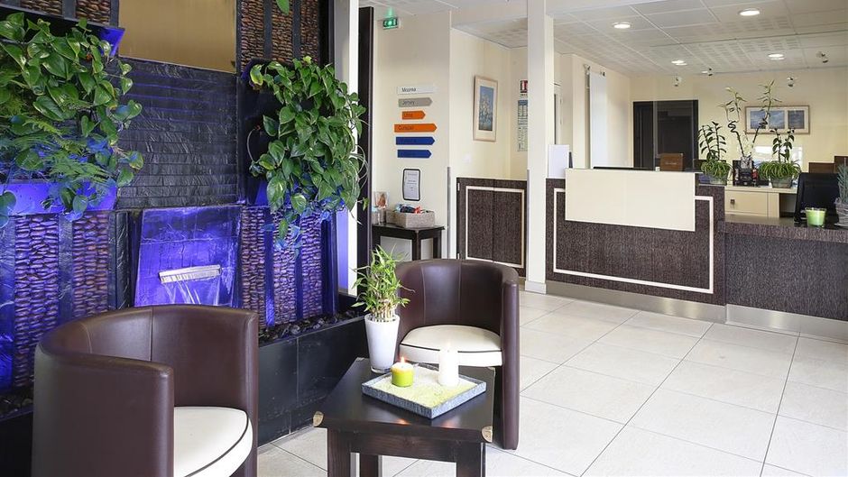 Best Western Plus Les Terrasses de Breha Lobby