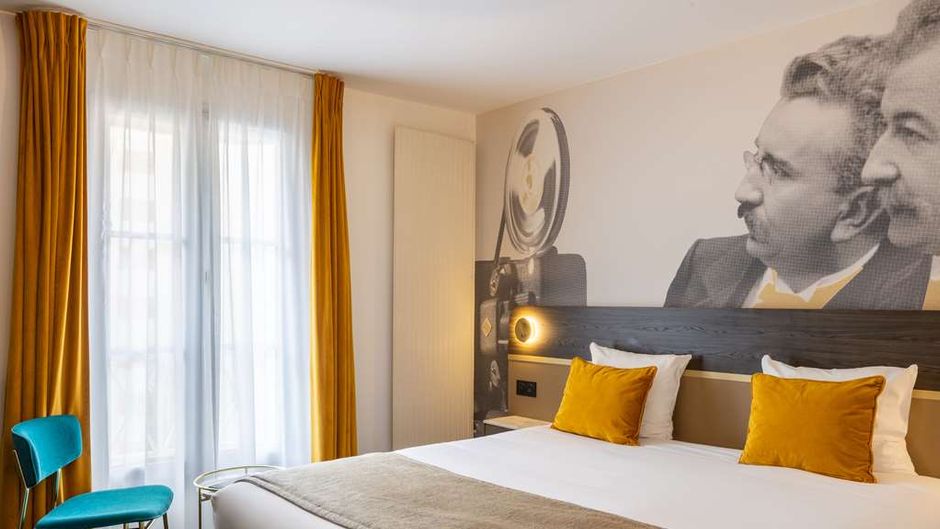 Best Western Plus L'Artist Hotel Room