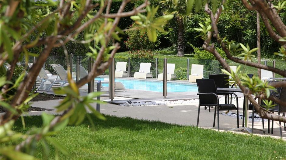 Best Western Plus  Elixir Grasse Pool
